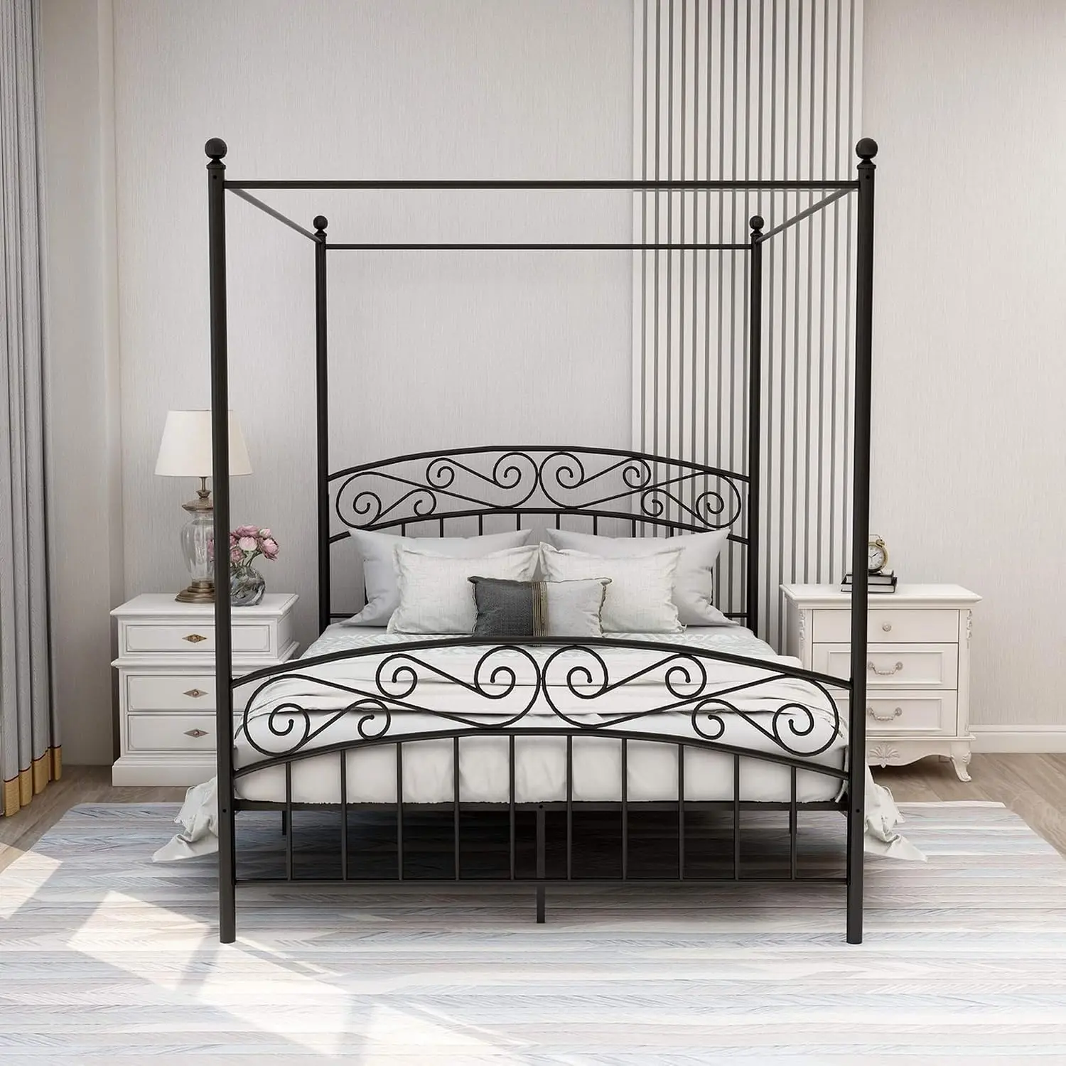 Cadre de lit à baldaquin Queen - Canopy Bed Frame Metal Queen avis et prix